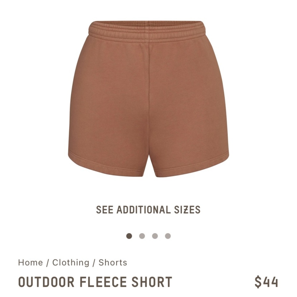 Skims Outdoor Fleece Short